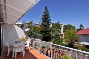 Bright & comfortable in quiet location, Sunshine Beach